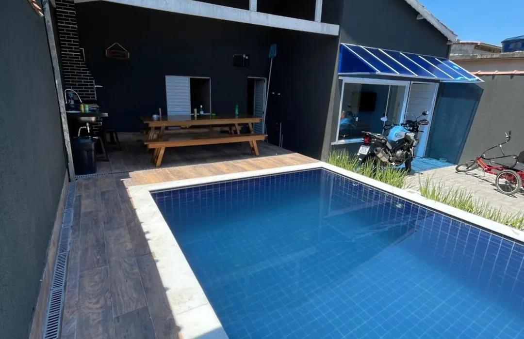 Casa espaçosa com piscina em Ubatuba-1